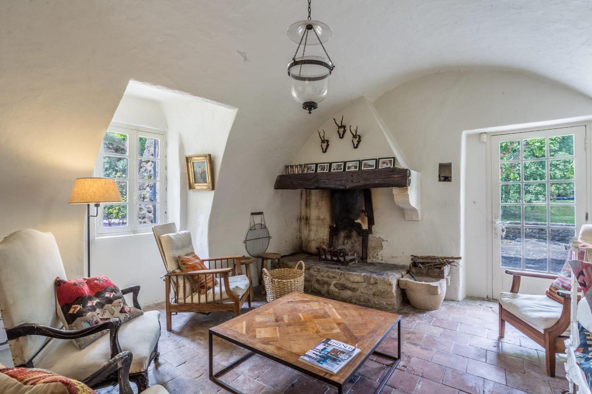 La Maison Des Artistes Ménerbes Buitenkant foto