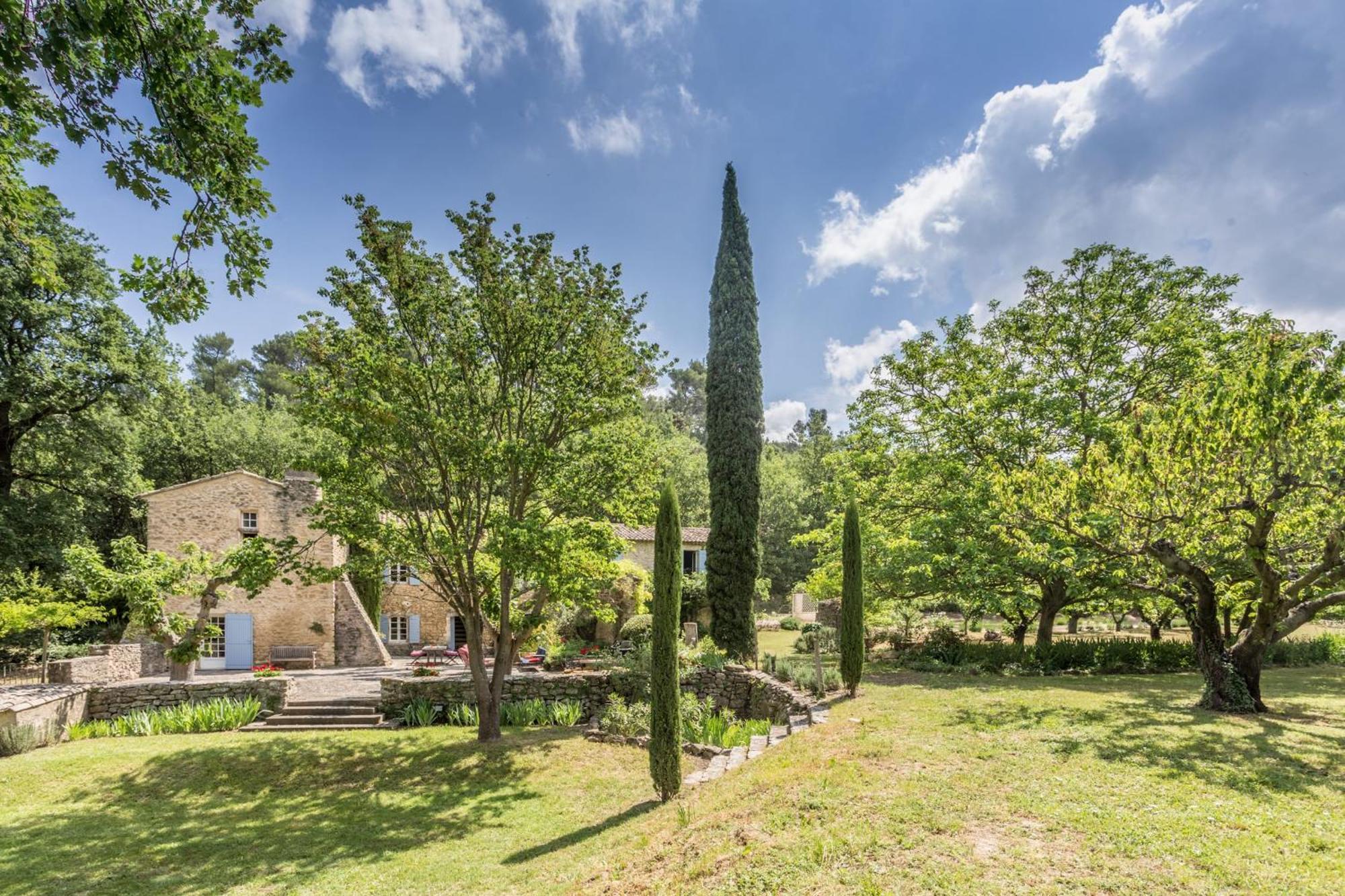 La Maison Des Artistes Ménerbes Buitenkant foto